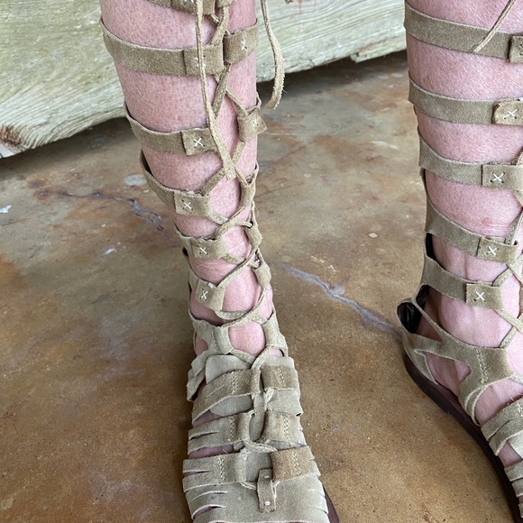 Free People Gladiator Sandals Tan Strappy Sandals - Picture 9 of 12